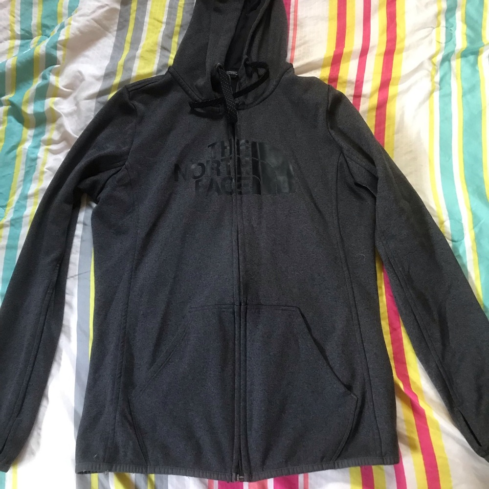 the north face hoodie 🌸